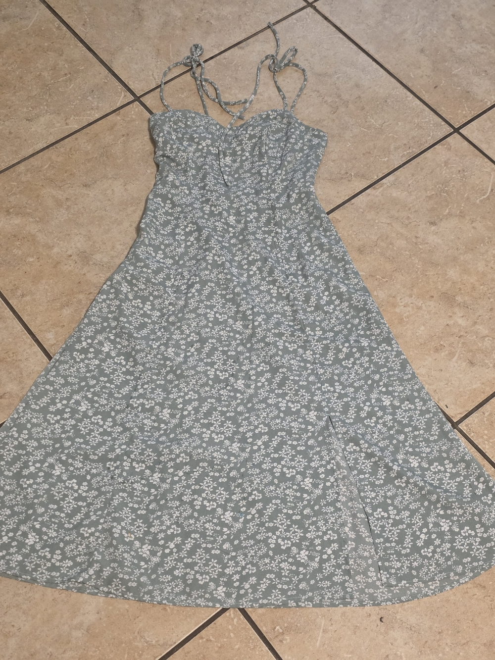 SHEIN Sage Green Floral Tie-Strap Midi Dress